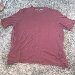 American Eagle top size (L)